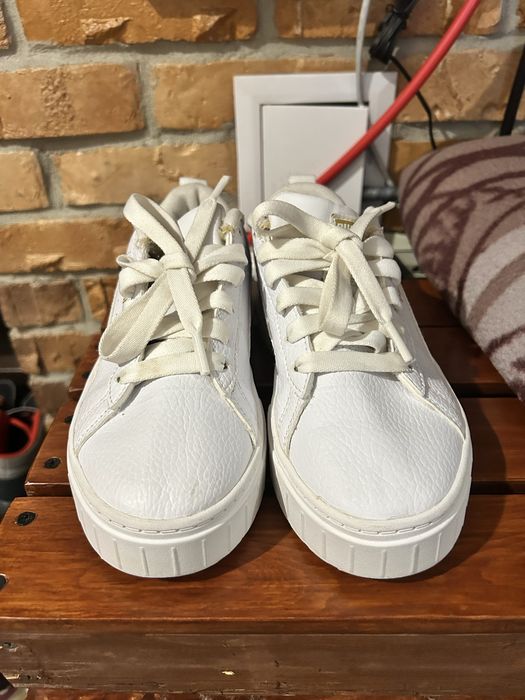 Puma кросівки для дівчинки