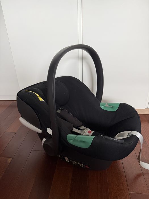 Nosidełko Cybex Aton B2 + Isofix + Adaptery