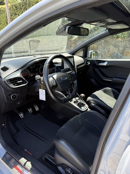 Ford Fiesta ST 1.5T 200cv (c/ relatório Car Vertical)