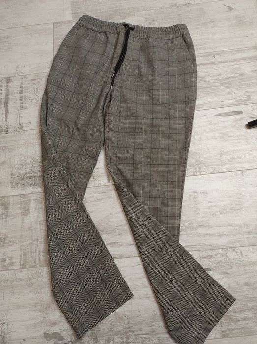 Spodnie eleganckie męskie S firmy Reserved