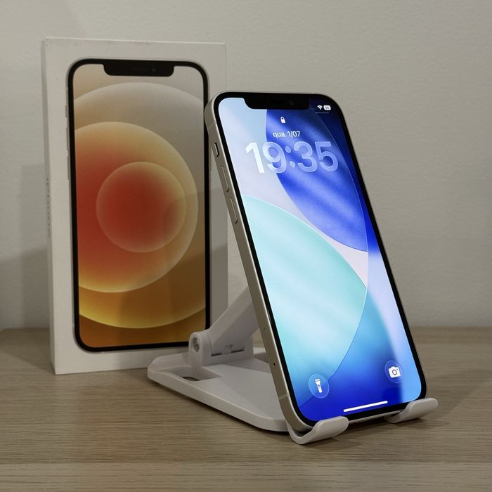 iPhone 12 - 64GB - Desbloqueado