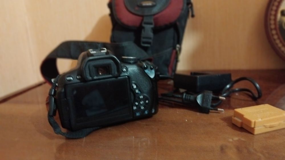 Фотоапарат  Canon