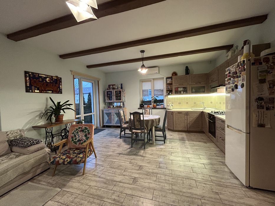 Дуплекс з особливим вайбом, Буча! Читати опис обовʼязково!