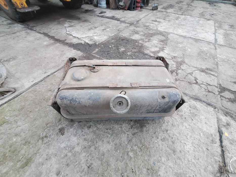 Бак топливный бак бензобак ЗИЛ-157 ЗИЛ-130 ЗИЛ-131 150 литров идеал