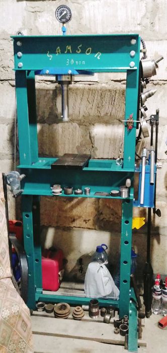 Гидравлический пресс 30тонн