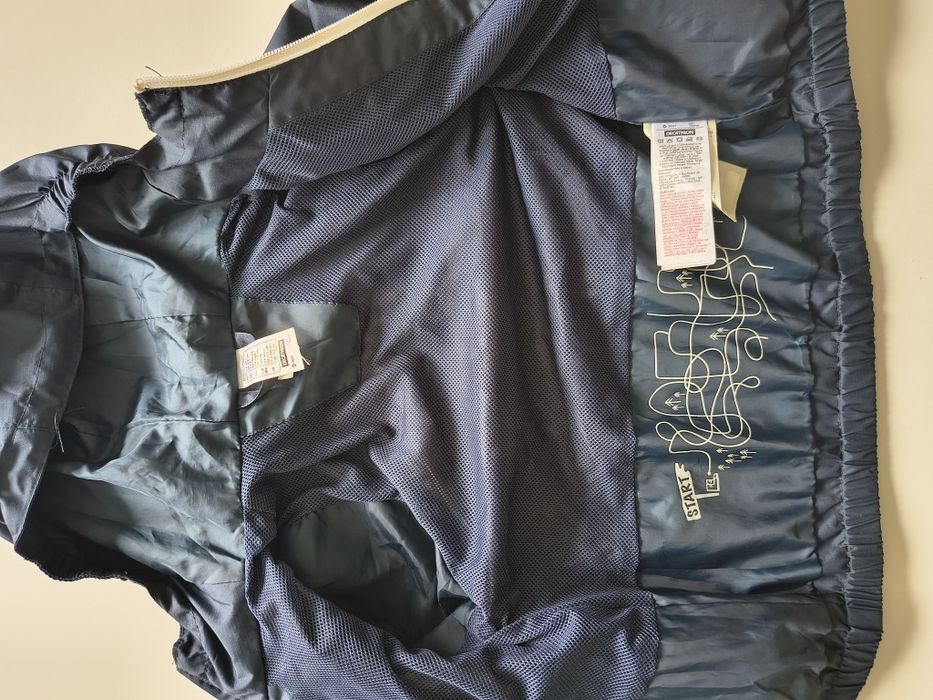 Kurtka wiatrówka Decathlon Quechua