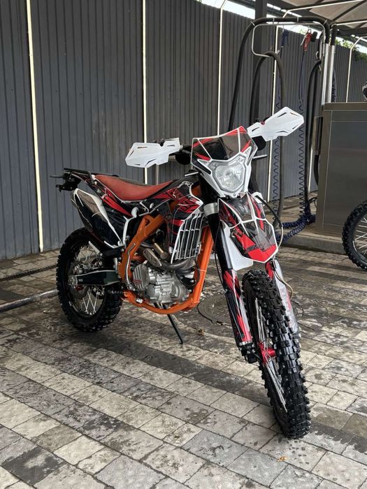 Мотоцикл BSE J 1  ENDURO