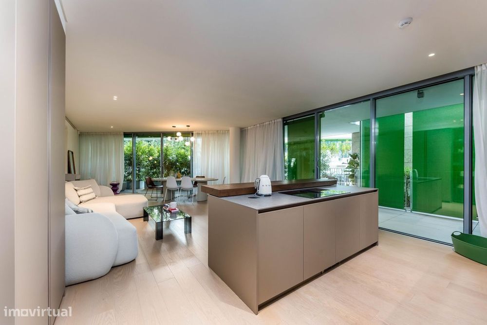 Apartamento de Luxo Mobilado T3 no Prata Riverside Village