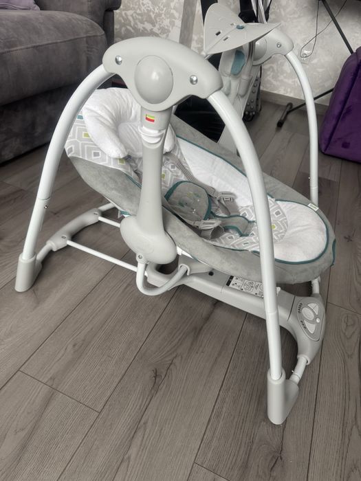 Крісло-гойдалка Ingenuity ConvertMe.