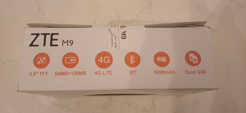 Telemóvel ZTE M9 - 4 g