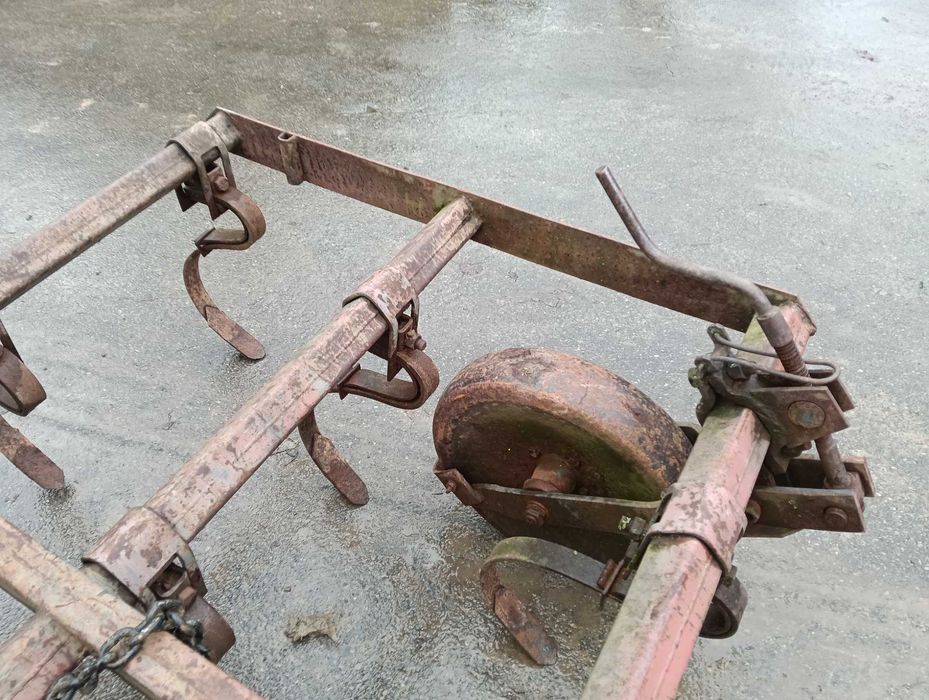 Kultywator Unia Grudziądz 2.10m oryginał Sprężynówka Ursus C330 C360