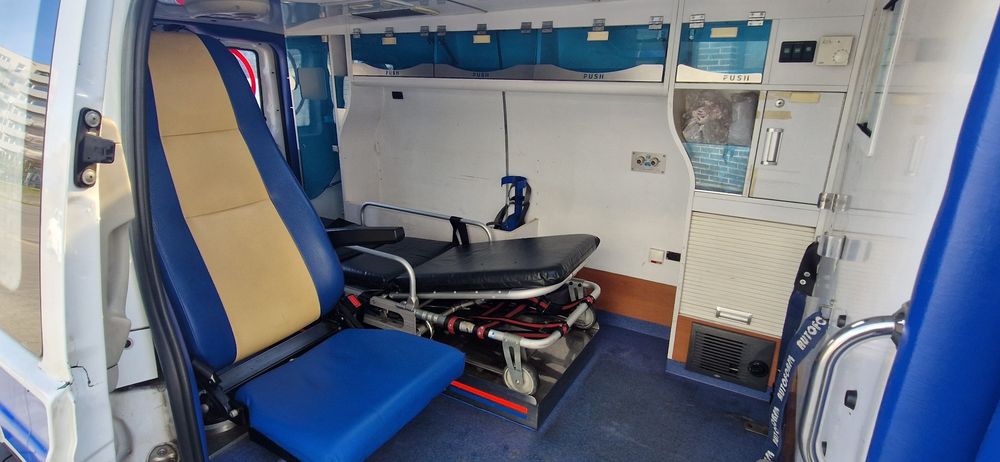Mercedes Vito Long 109CDI Ambulans Karetka Sanitarka