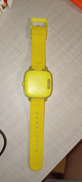 Дитячий смарт-годинник з GPS-трекером Elari KidPhone Fresh Yellow