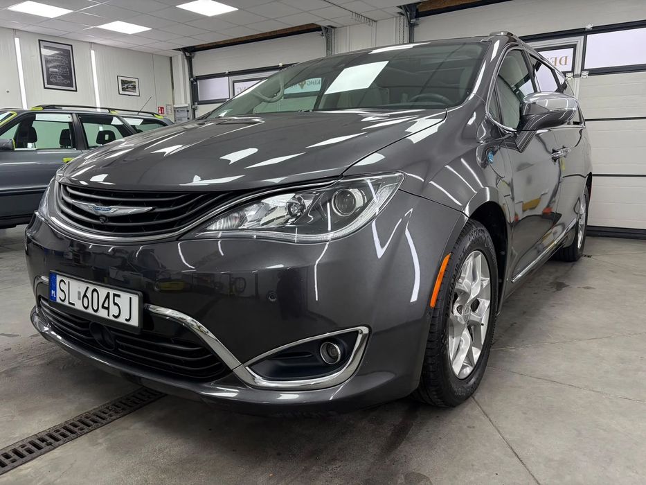 Chrysler Pacifica