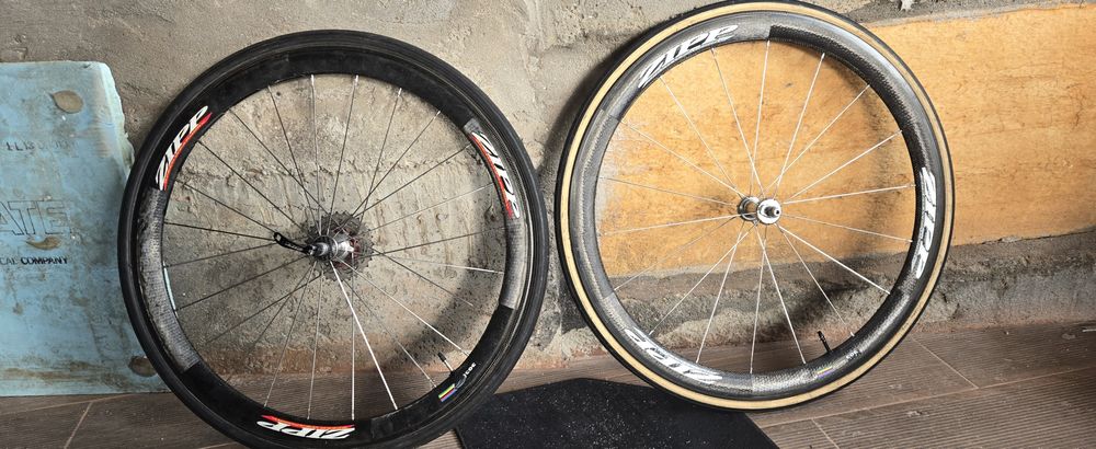 Rodas zipp 303 empecavens