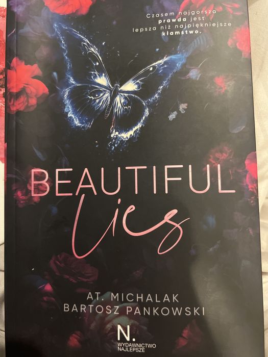 Ksiażka Beautiful Lies Bartosz Pankowski