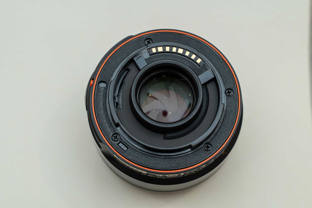 Об'єктив SONY 50 1.8 SAL
