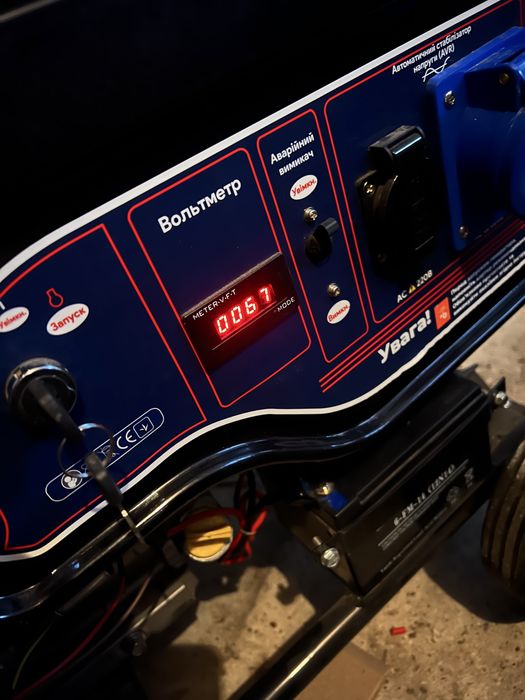 PROFI-TEC PE-8000GE газ, бензин (8.0 кВт, електростартер)