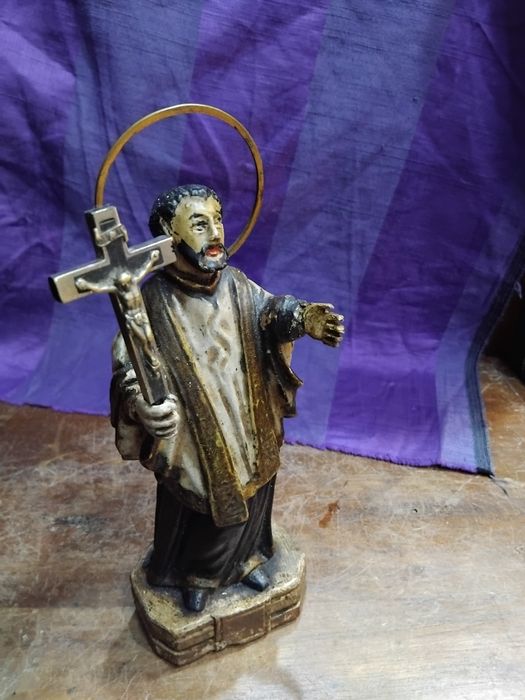 Imagem de São Francisco Xavier em madeira  séc  XVIll