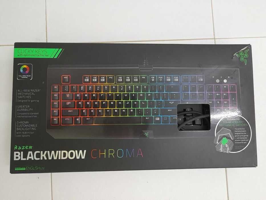 RAZER BLACKWIDOW CHROMA Gaming Keyboard64739697887233121