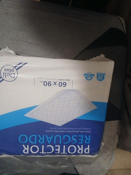 Vendo resguardos de incontinência urinária  para aplicar na cama