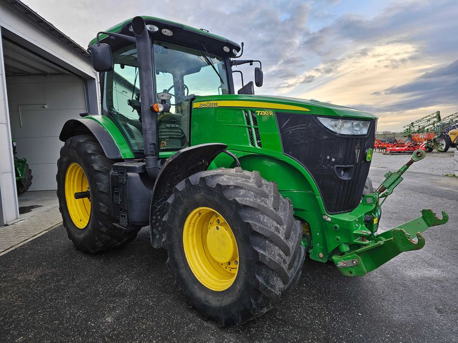John Deere 7230R , 2012r. silnik 9 l. 230 KM Pneumatyka Super Stan !!!