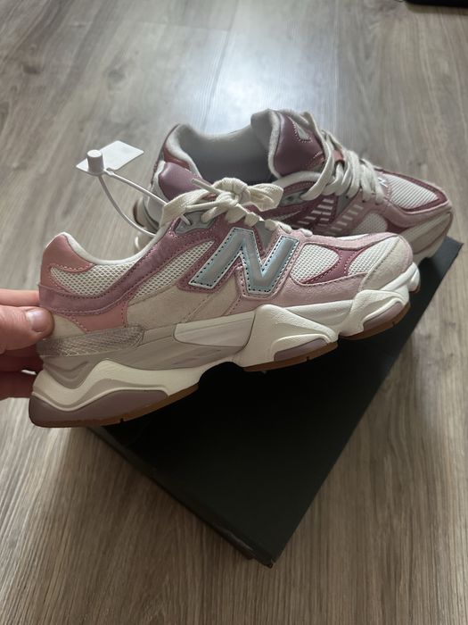 New balance 9060