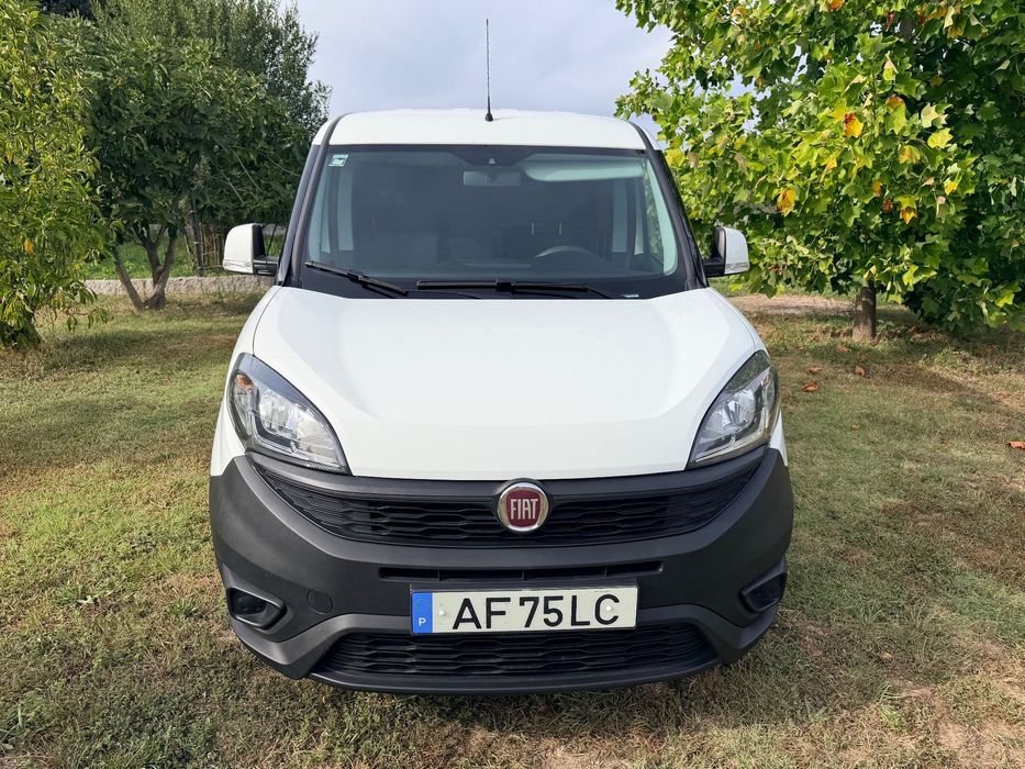 Fiat Doblo c/IVA 3 lugares