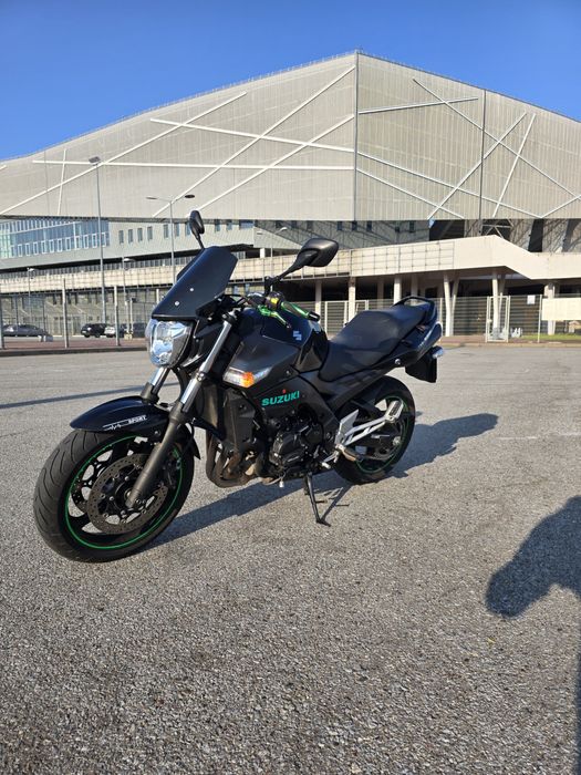 Suzuki GSR 600 2007