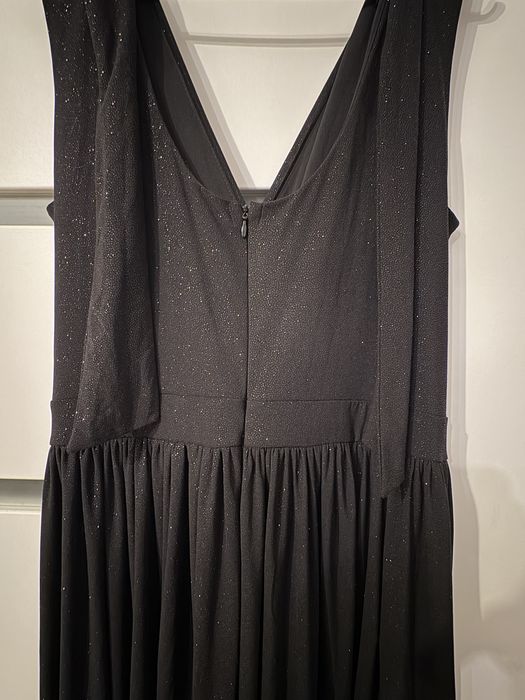 Sukienka studniówkowa