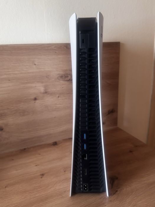Konsola  PlayStation 5. (PS5)