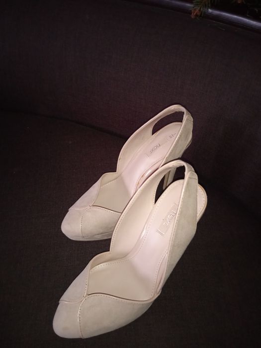 Туфлі нові 37, 38розмір