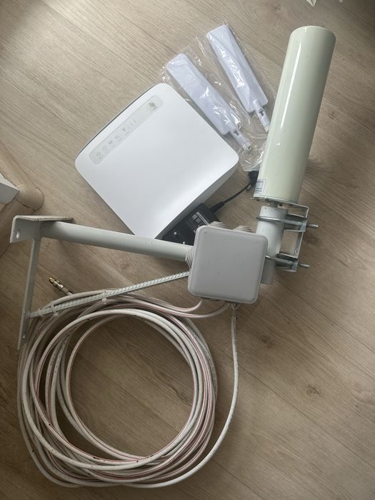 Потужний 4G Wi-Fi роутер Huawei E5186, SIM карта, зовнішня антена