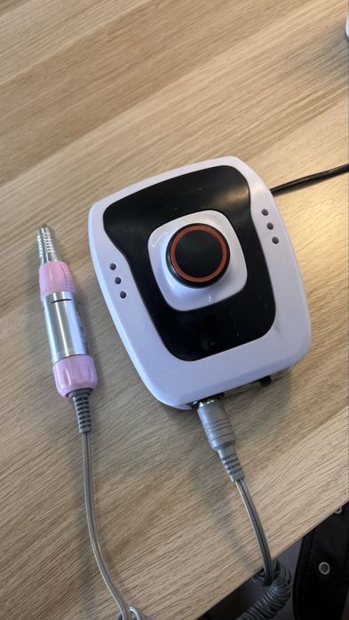 Broca de unhas em otimo estado