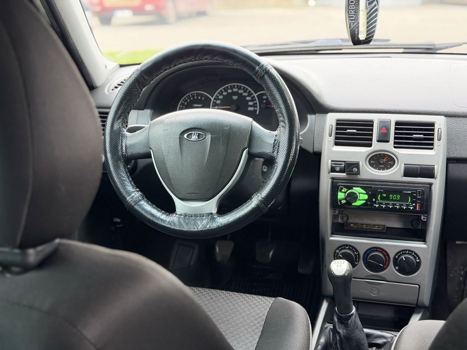 Продам Приору в Идеале 2012г Газ Евро 4