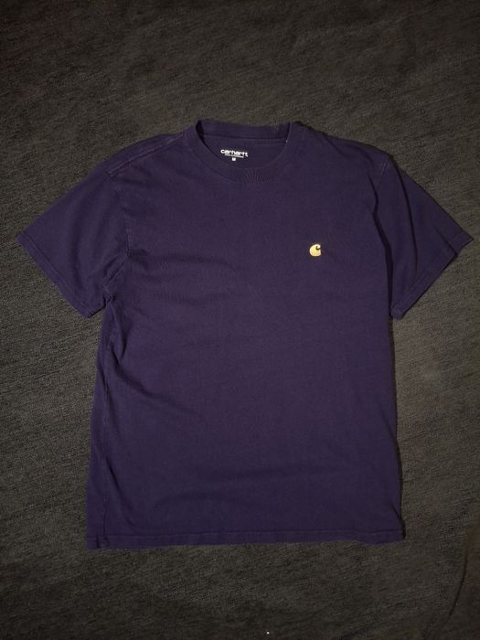 Фіолетова футболка Carhartt