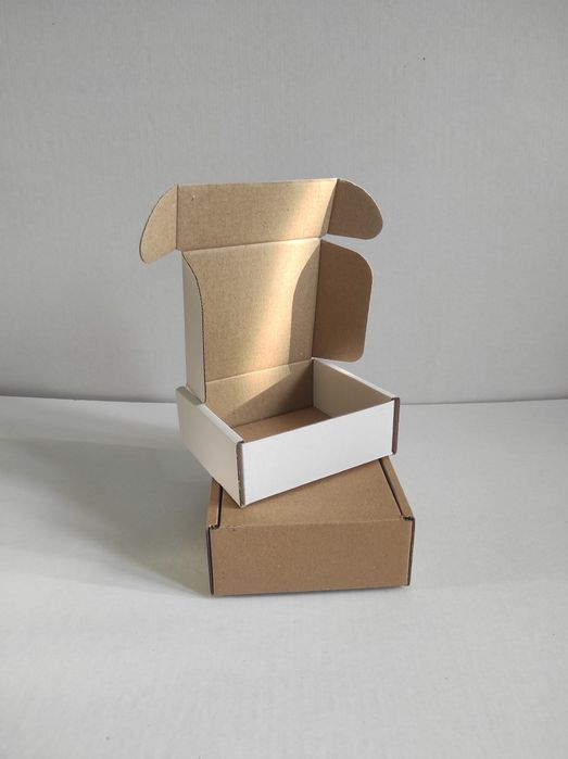 Картонные коробки,самосборная
