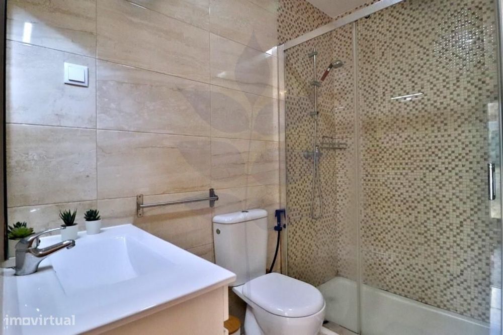 Apartamento T0 com terraço – mobilado e equipado | Braga
