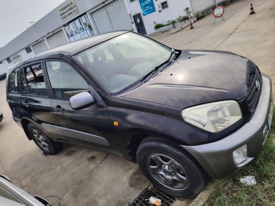 Toyota RAV4 (2003) 4x4 volante direita (Veja a descrição)