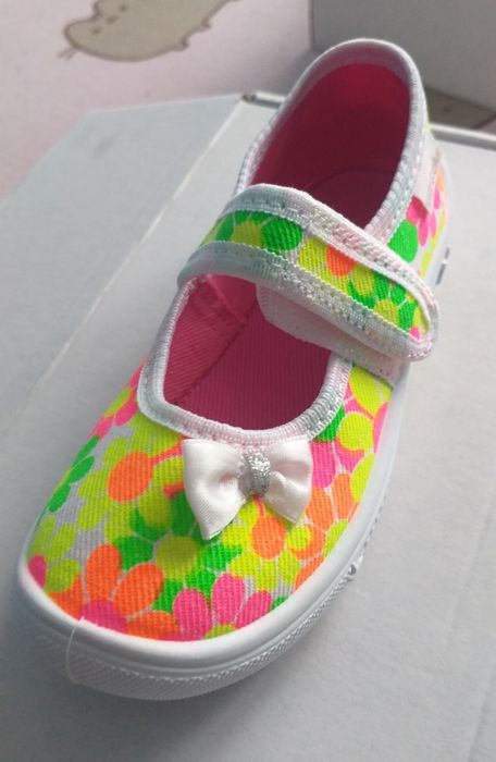 Nowe kapcie Viggami dla dziewczynki