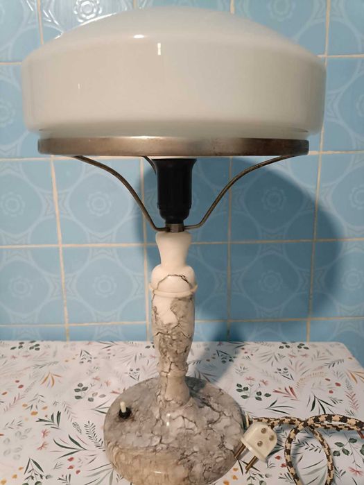 Лампа настольна Ретро