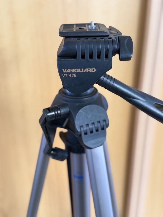 Tripé Vanguard compacto Aluminio