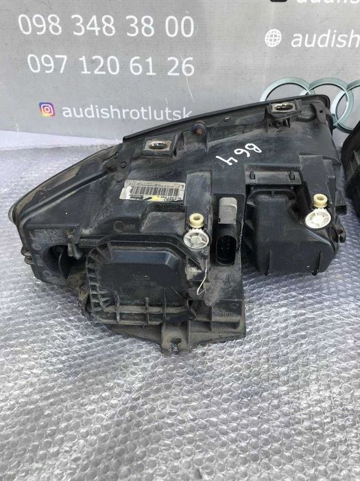 Комплект передніх фар Audi A4 B6 2001-2005 фара фари 8E0