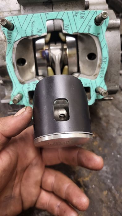 Remont silnika dwusuw oraz drobne naprawy samochodu. Więcej w opisie.