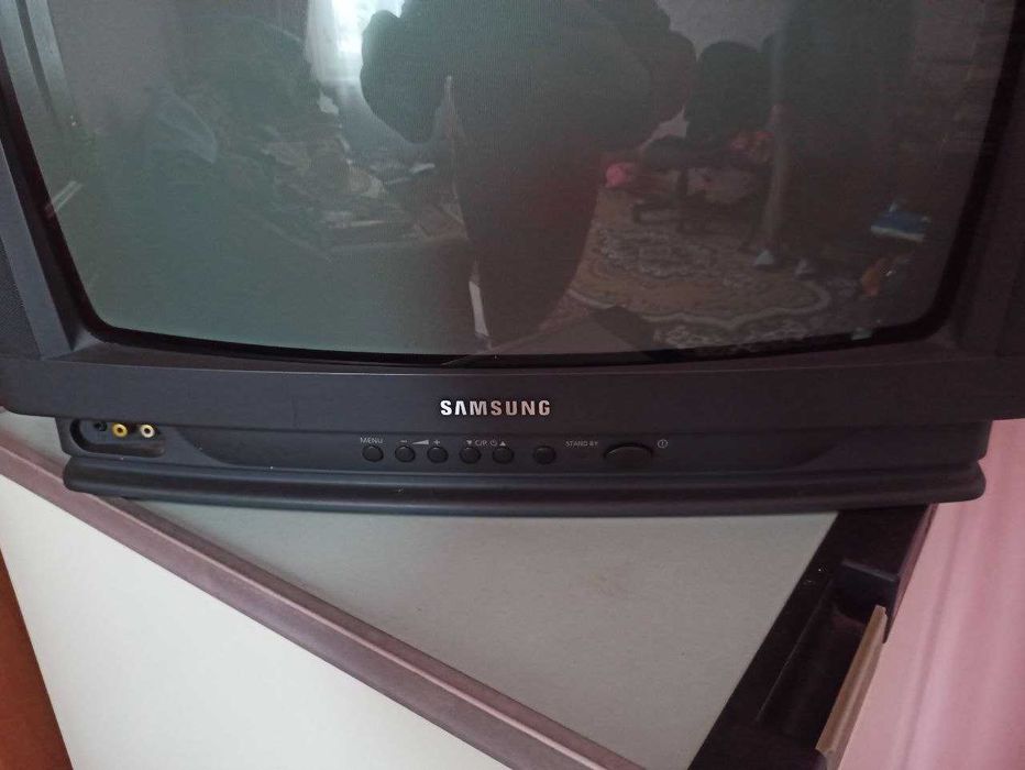 Телевізор Samsung CR-2039 R б/у