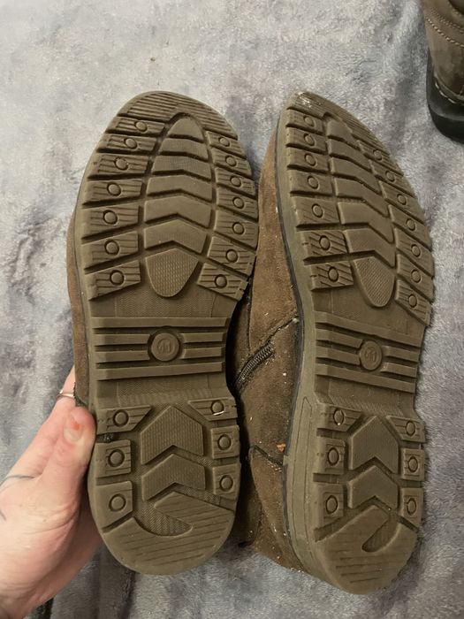 Коричневые замшевые ботинки (Chukka) с молнией