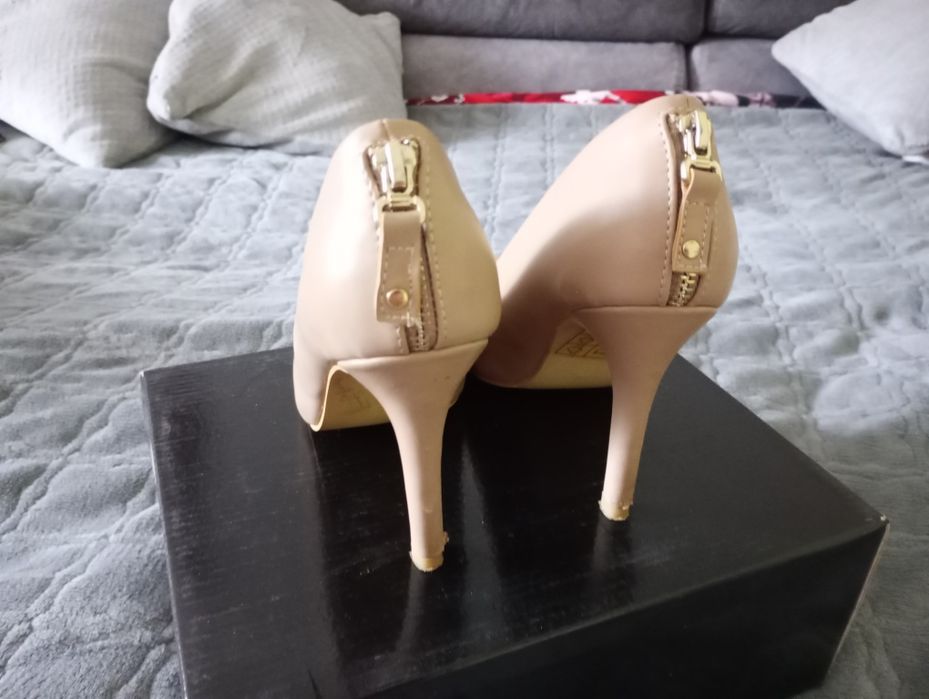 Sprzedam buty różne rodzaje