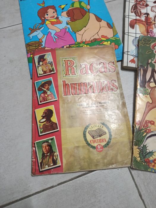 Cadernetas de cromos antigas
