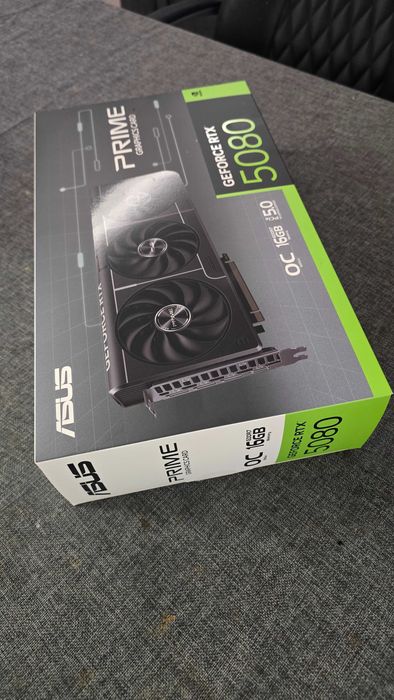ASUS GeForce RTX 5080 OC 16GB GDDR7 6 meses uso