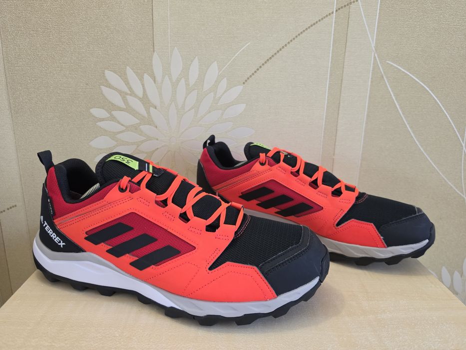 Чоловічі кросівки Adidas Terrex Gore-tex оригінал розмір 46